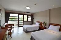 S2 Hotel Bangsaen Buitenkant foto